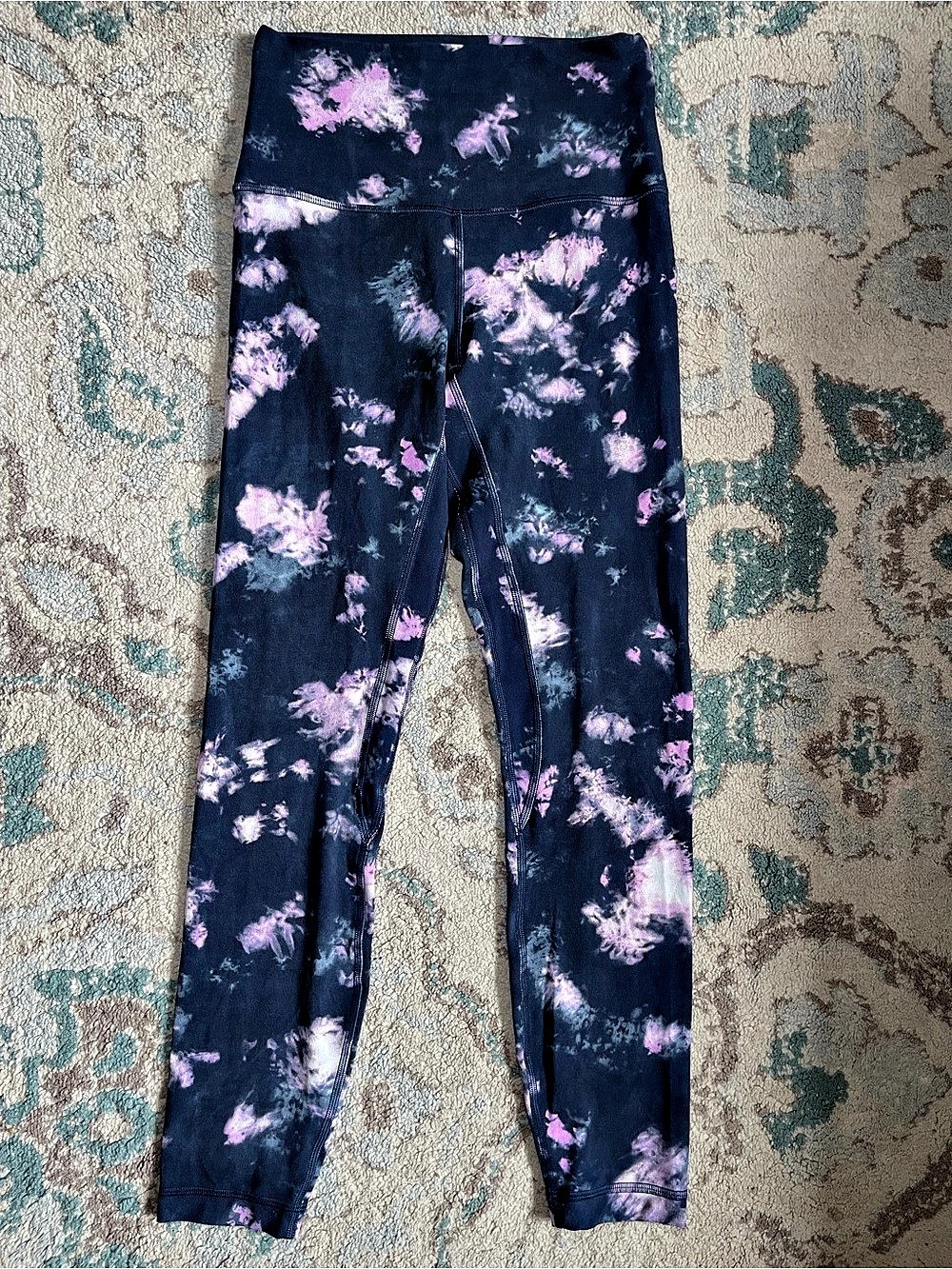 lululemon Align High-Rise Pant 25" Floral Nulu Leggings in Blue & Purple